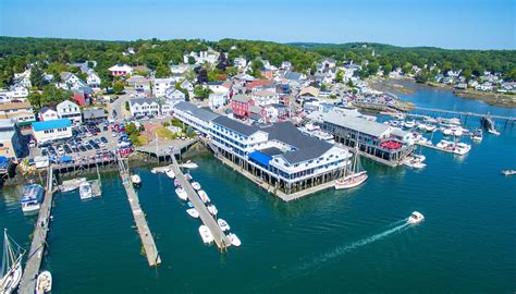 Waterfront Hotel - Boothbay Harbor, ME | Fisherman's Wharf Inn | Harbor ...