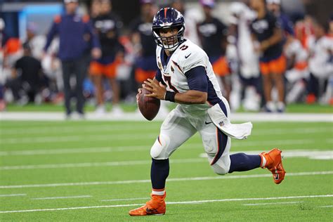 Russell Wilson Reveals Biggest Goal For Broncos Right Now - The Spun