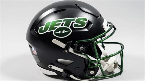 Jets to wear black alternate helmets in three games during 2022 season