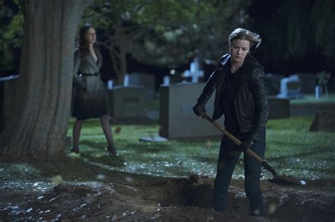 Revenge Season 3 Finale Pictures | POPSUGAR Entertainment