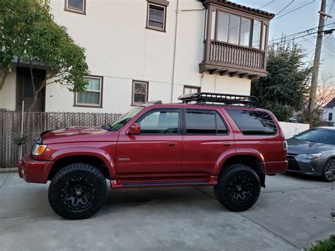 My 2002 4Runner. Lifted 3" with Toytec Boss full suspension lift kit ...