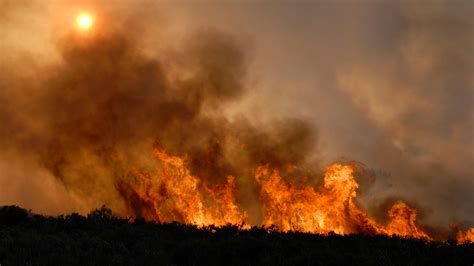 Ask an Expert: How Dangerous is Wildfire Smoke? | College of Natural ...