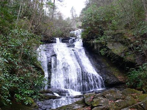 24 Best Waterfalls In South Carolina With Stunning Views