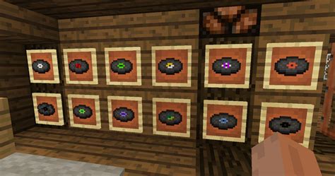 Minecraft: How To Get A Music Disc And What It Does | TheGamer