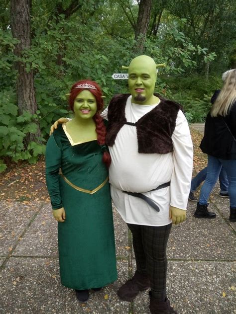 Shrek Fiona Cosplay Elfia Arcen 2018 | Shrek halloween costume, Couples ...