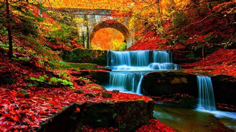 Waterfall In Autumn Wallpapers - Wallpaper Cave