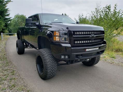 well modified 2007 Chevrolet Silverado 2500 HD LT Z71 custom for sale