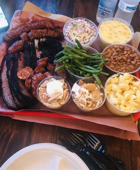 BLACK’S BBQ – Keep Austin Eatin'