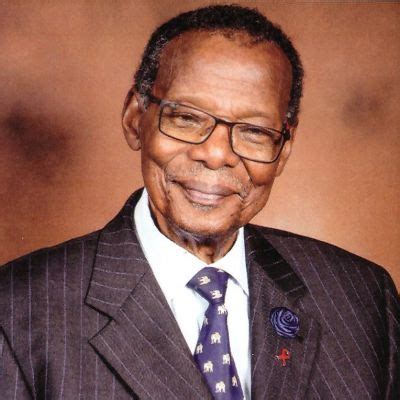 Who Is Zuzifa Buthelezi? Meet Prince Mangosuthu Buthelezi Son: Family ...