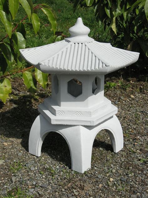 Amazon.com: Cement PAGODA Lantern 16"H, 3-piece GRAY CONCRETE Outdoor ...