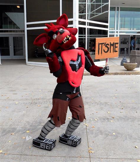 This is Foxy from five nights at Freddy's for a costume | Fnaf costume ...