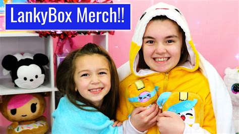 LankyBox Merch UNBOXING - MYSTERY EGG, Boxy Onesie, Cozy Collection ...