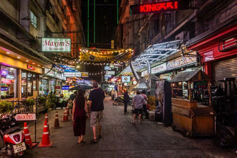 Nana Plaza Bangkok: Info And Tips For The Red Light District