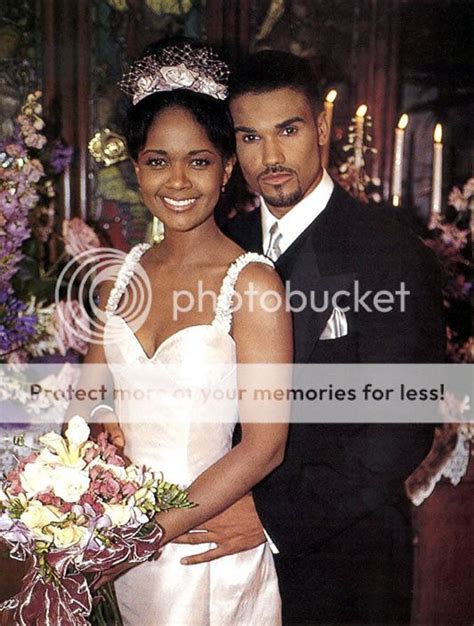 Loving Moore: SHEMAR MOORE Featured Photos and Video 10/21