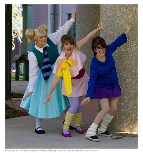 The Chipettes! | Halloween costumes, Best cosplay, Halloween cosplay