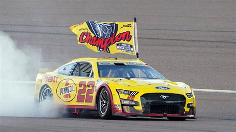 NASCAR: Joey Logano wins, Jimmie Johnson returns, Chase Elliott quiet