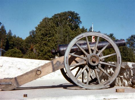 Fort-Mackinac-Cannon-1959a | Count_Strad | Flickr