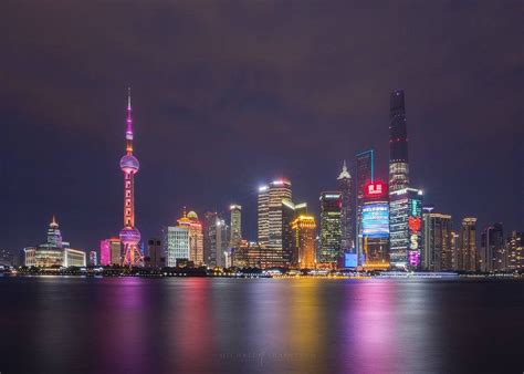 Shanghai Bund at Night - Michael Shainblum Photography