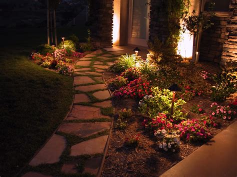 5 Landscape Lighting Ideas for Vegetable Gardens | Install-It-Direct