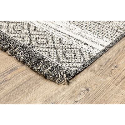 Gray Outdoor Rugs at Lowes.com