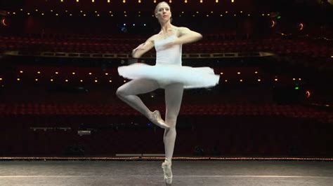 VIDEO: Dancers around the world take on pirouette challenge in honor of ...