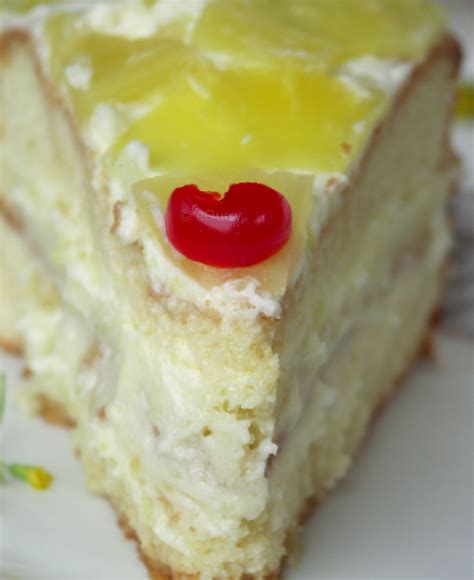 Pineapple Layer Cake | eCurry - The Recipe Blog