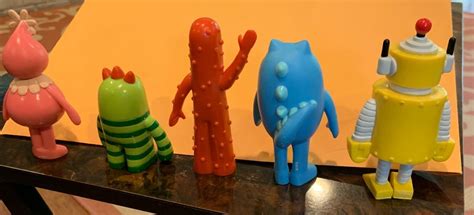 Yo Gabba Gabba Set of 5 PVC Figures by Spin Master 2008 | #4581469758