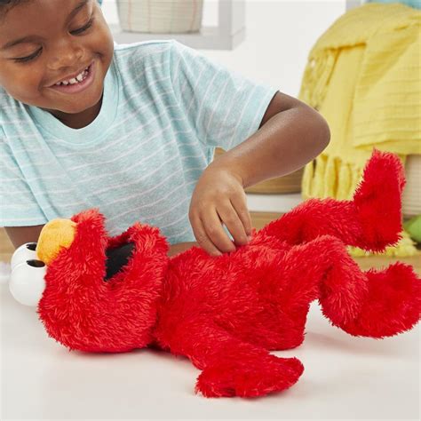 Sesame Street Tickliest Tickle Me Elmo Laughing, Talking, 14-Inch Plush ...