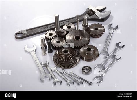 Mechanical devices and tools Stock Photo - Alamy