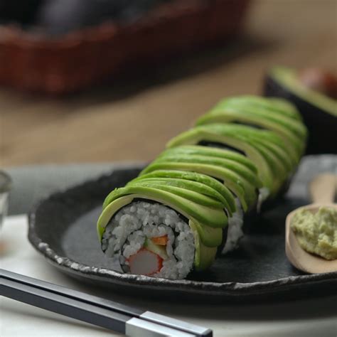 Avocado Sushi Roll - NEW ZEALAND AVOCADO