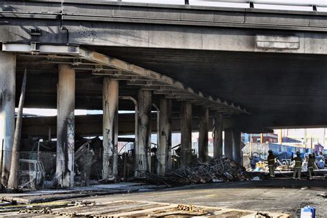 I-10 freeway in Los Angeles to remain closed 3 to 5 weeks to repair ...