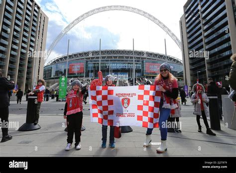 A family of Rotherham United fans seen prior to kick off Stock Photo ...