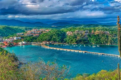 Beaches in Huatulco Oaxaca will open on June 15, but only for local ...