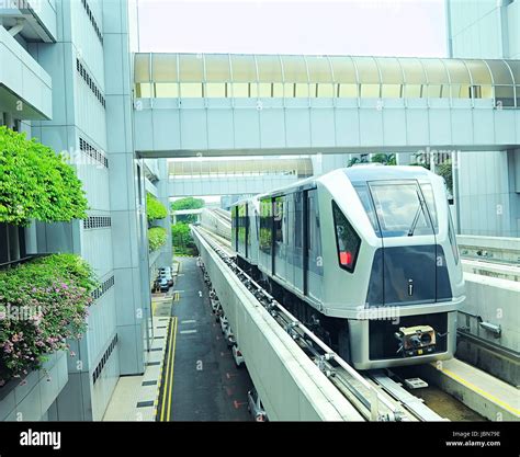 The Changi Airport Skytrain at Singapore Changi Airport Stock Photo - Alamy