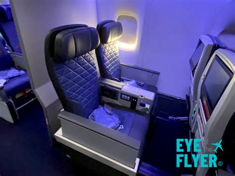 Delta-Premium-Select-Seats-22A-22B-Comfort-Plus-767-400-Review - Eye of ...