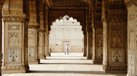 Diwan-i-Khas, inside the Red Fort, New Delhi, India. | Mughal ...