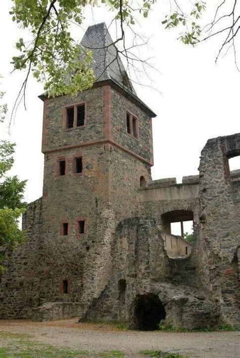 The Frankenstein Castle ruins in Darmstadt, Germany | Abandoned castles ...