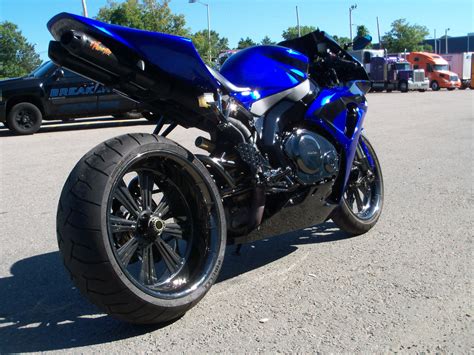 HONDA CBR 1000RR, COMPLETE CUSTOM BUILD, SINGLE SIDED SWINGARM, BLACK ...