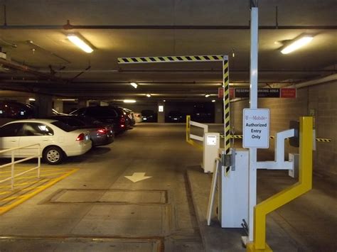 Parking Garage Barrier Arm Gate - Automated Gates and Equipment