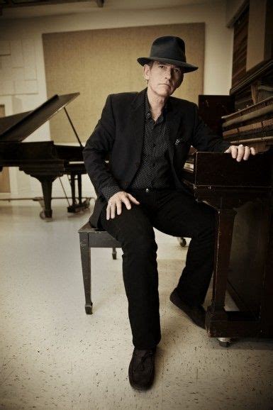 Benmont Tench, keyboard/piano player for Tom Petty & The Heartbreakers ...