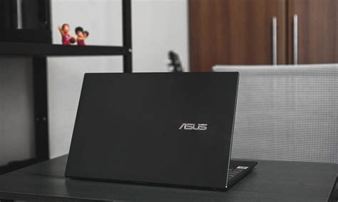 ASUS ZenBook 13: A portable all-arounder - GadgetMatch