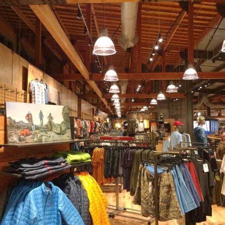 REI Seattle Flagship Store Lighting Redesign | Oculus Light Studio