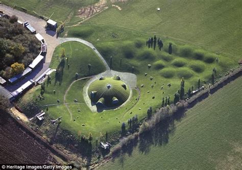 Teletubbies House On The Hill