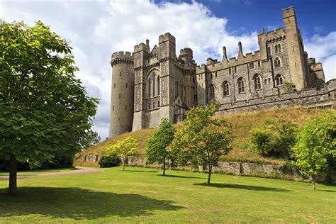 15 Best Castles in England, UK - Road Affair