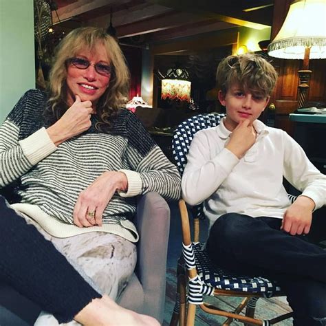 Carly Simon and her grandson, Bodhi. Christmas 2016 | Carly simon ...