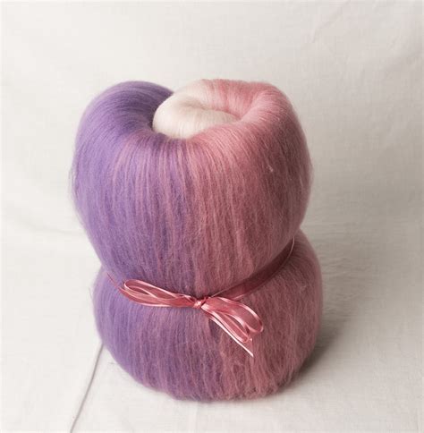 Pink to Purple Large Gradient Batt (180414) - Crafty Jak's