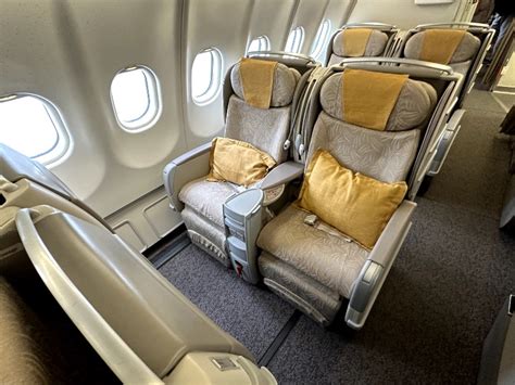 Guide to Asiana Business Class Seats - Australian Frequent Flyer