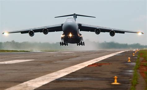 aerodynamics - Why does An-225 have anhedral wings though it is a cargo ...