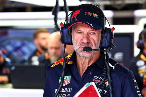 Adrian Newey fires huge Mercedes warning