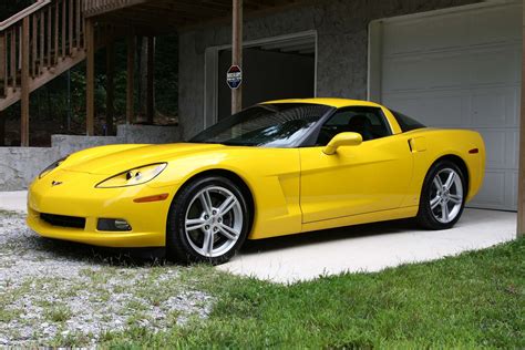 Velocity Yellow 2013 Chevrolet Corvette